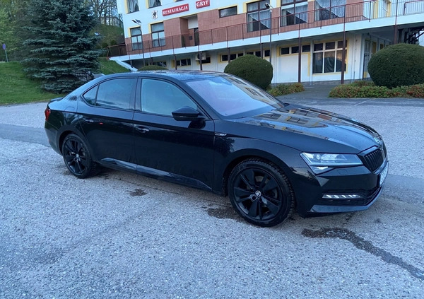 Skoda Superb cena 109900 przebieg: 141509, rok produkcji 2020 z Żukowo małe 301